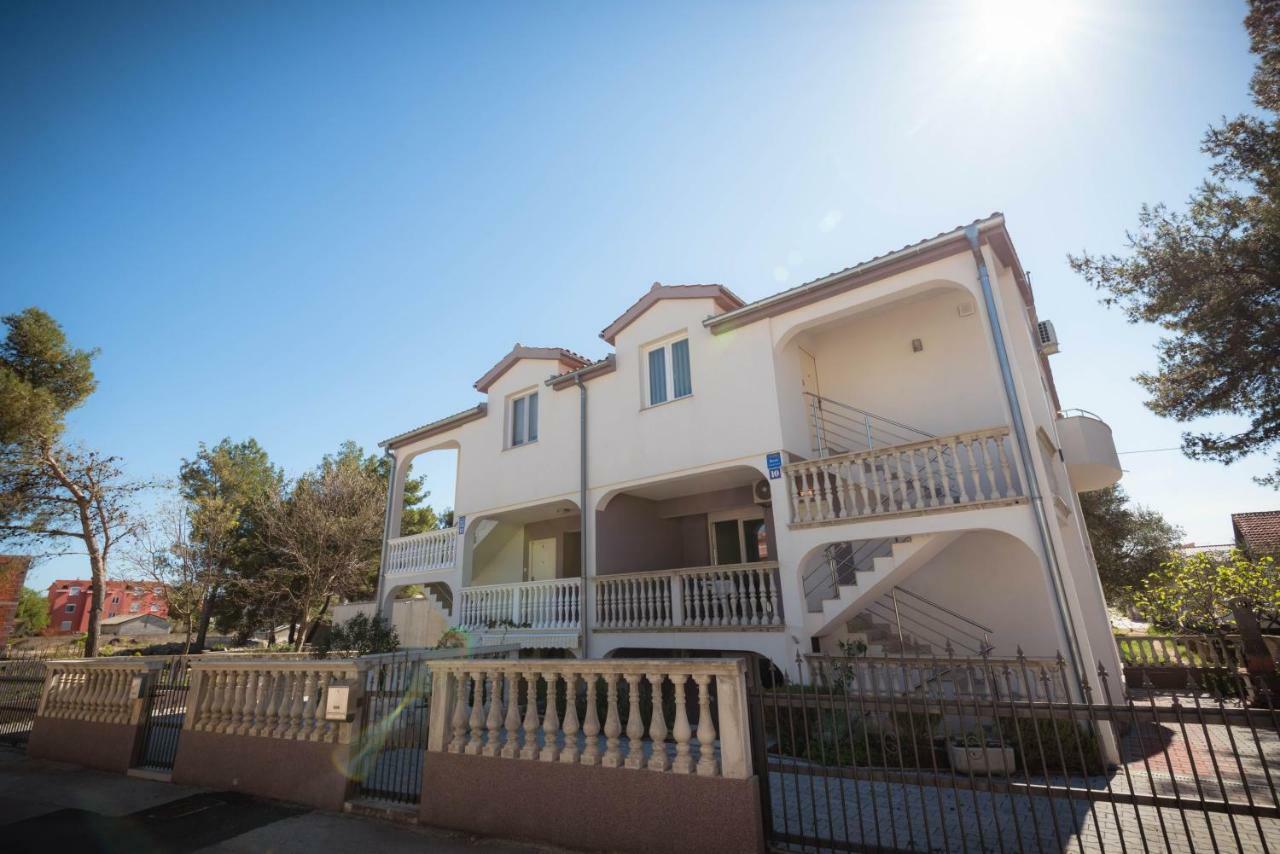 Apartamento Lego Vodice Exterior foto