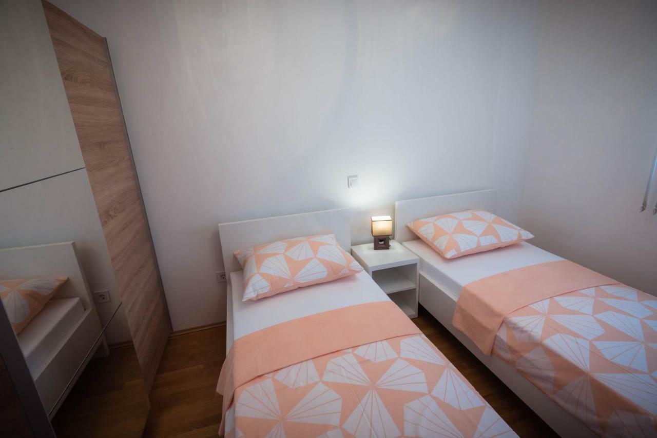 Apartamento Lego Vodice Exterior foto
