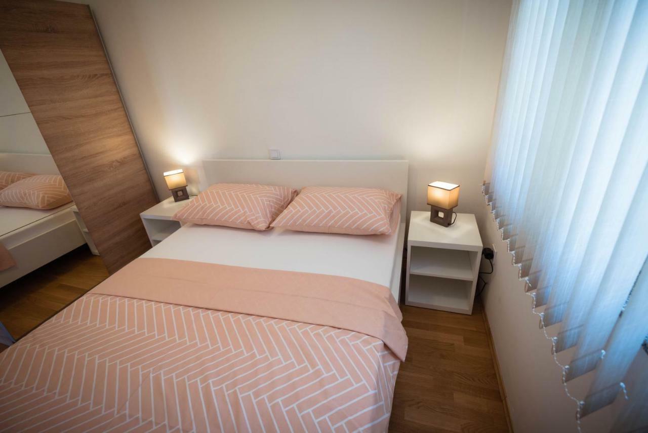 Apartamento Lego Vodice Exterior foto
